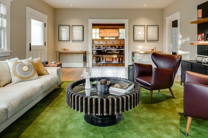 dejlig stue grønt gulvtæppe køligt sofabord