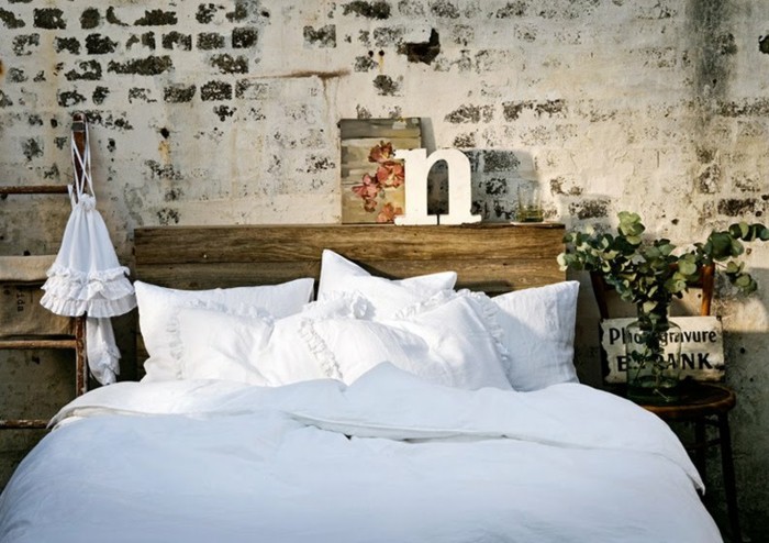 υπνοδωμάτιο ιδέες διακόσμηση τοίχο όμορφο πέτρινο τοίχο μαγεύει τη θέα