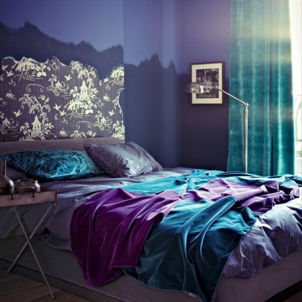 Diseño de dormitorio completamente barato púrpura