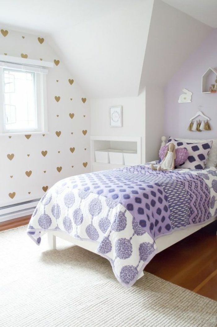 ložnice tapety dívčí pokoj purpurové lůžkoviny