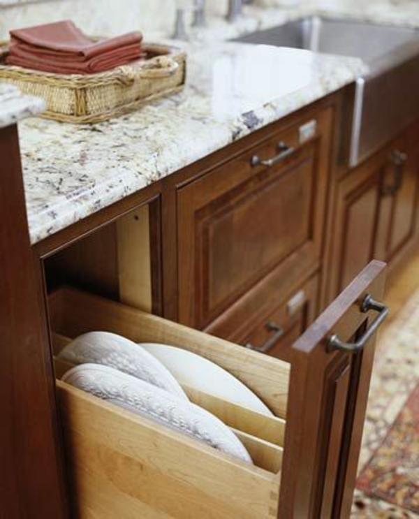 stalčiaus išdėstymas virtuvės idėjos pjovimo lentoms