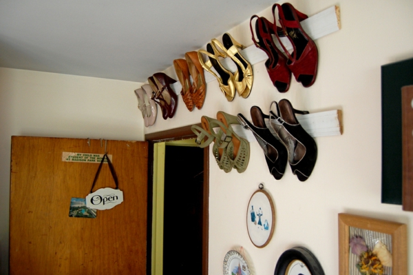 обувка багажник изграждане себе си DIY идея дамски обувки тавани лента за съхранение