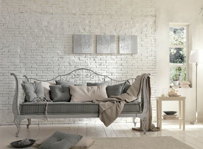 shabby σαλόνι στυλ καθιστικό δημιουργήσει καναπέ ρίξει μαξιλάρι πέτρινο τοίχο