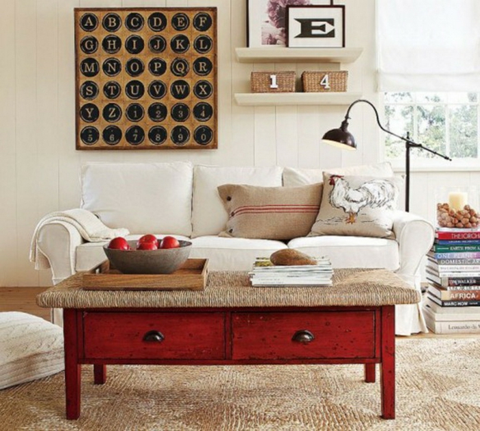 shabby chic salon idées d'ameublement rouge table basse tapis de sisal de jute