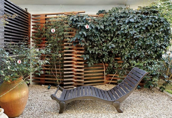 protection visuelle du bois dans la chaise longue de conception de jardin