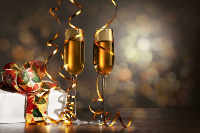 ערב השנה החדשה קישוט Dekoideem מסיבת ערב השנה החדשה Silvesteer עיטור שולחן קישוט ערב השנה החדשה קישוט משקפי שמש