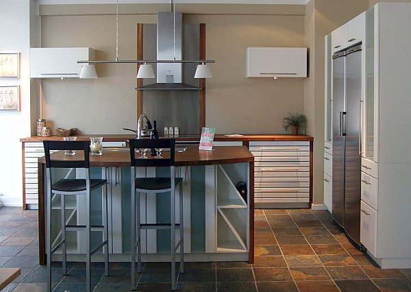 Skandinavisk kjøkkendesign moderne interiør