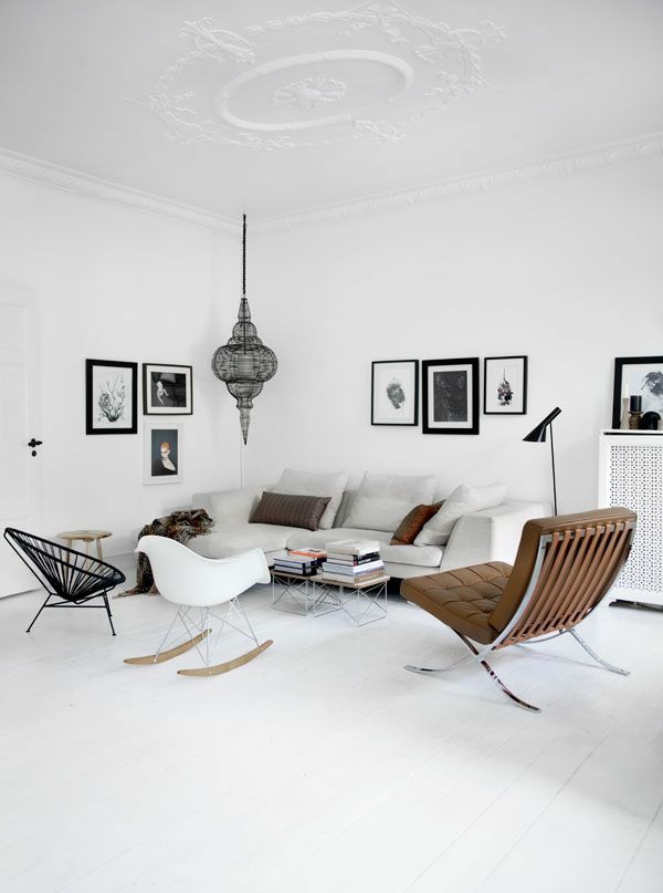 скандинавски мебели дизайнерски столове хол модерно обзавеждане