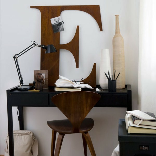 Skandinaviško stalai-idėja namas modernus medienos