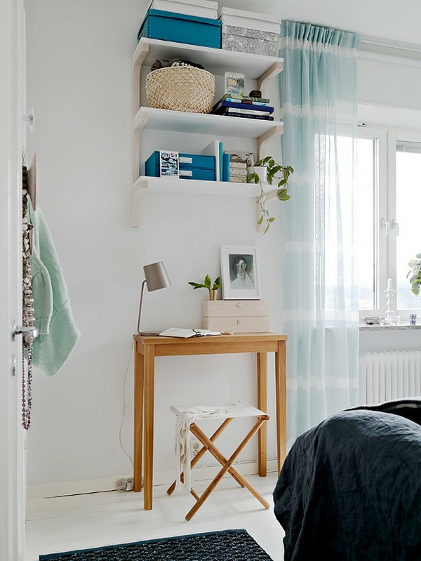 Skandinaviškų stalų idėja namo lentynos