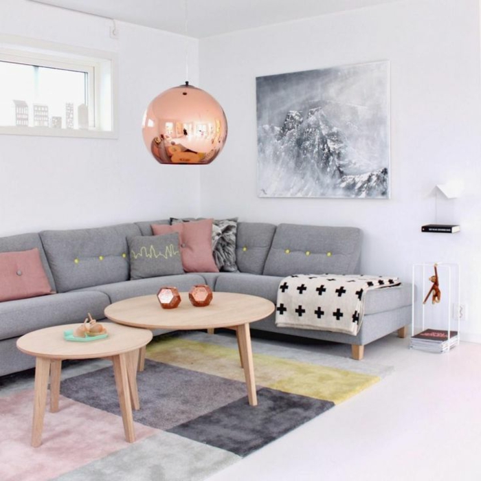 Skandinavisk tæppe stue opstiller smukke pastell nuancer
