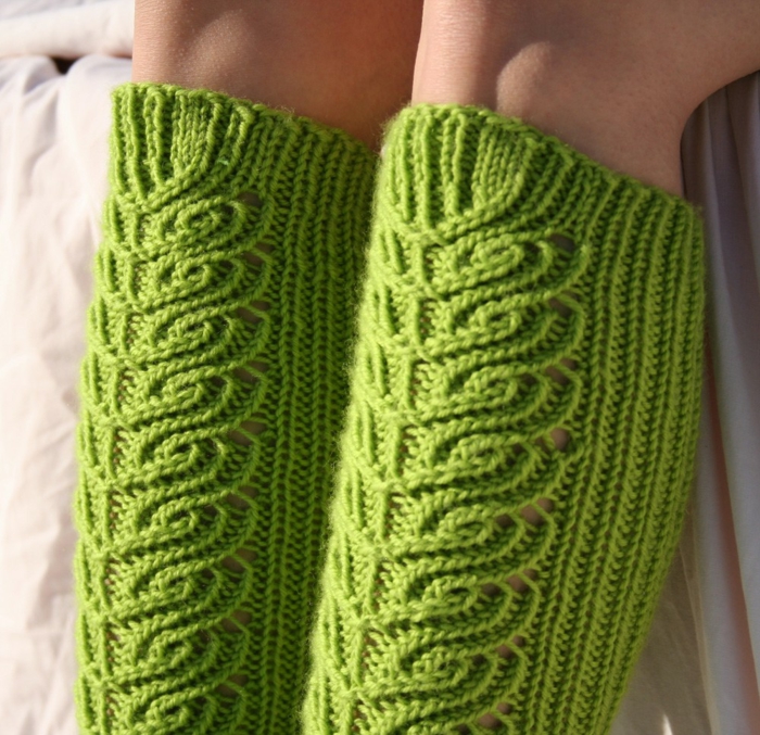 ponožky pletené barevné ponožky pravé manžety levé vzor zelené
