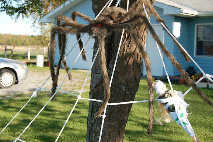 spider webs make DIY tutorial yourself