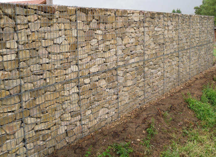 sten-fyldning-gabionen væg