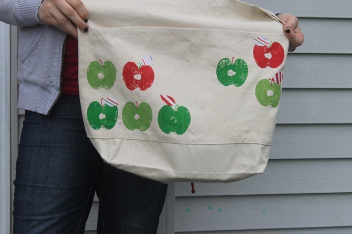 frimærke dig selv at lave brusselspirer blomstermønster t-shirt æble hvælvet æblepose