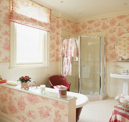 tapet ideer i badet rosa mønster subtile badekåpe