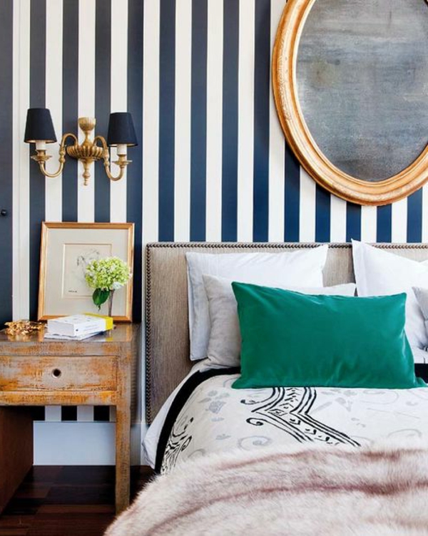 patrón de papel pintado dormitorio rayas aspecto rústico