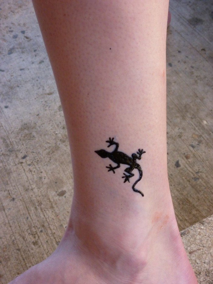 татуировка на глезен животни като татуировки