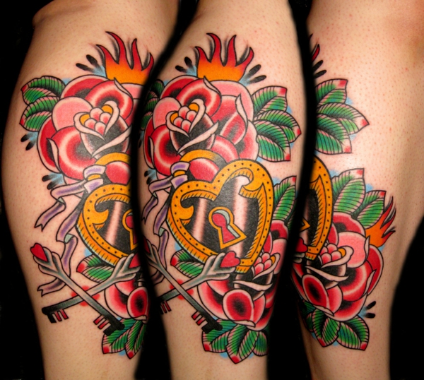 καρδιά τατουάζ κλειδαριά χρωματιστά τατουάζ κορμό μέρος του σώματος