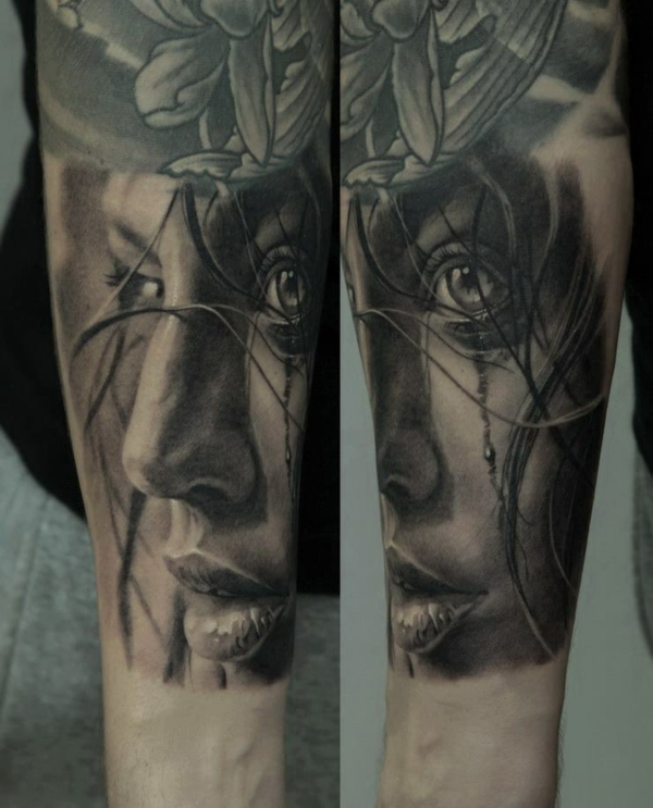 татуировка мотиви горната ръка портрет