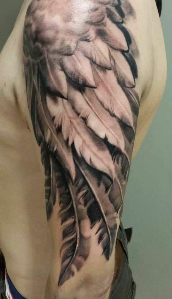 τατουάζ επάνω βραχίονα ιδέες φτερό τατουάζ μοτίβα