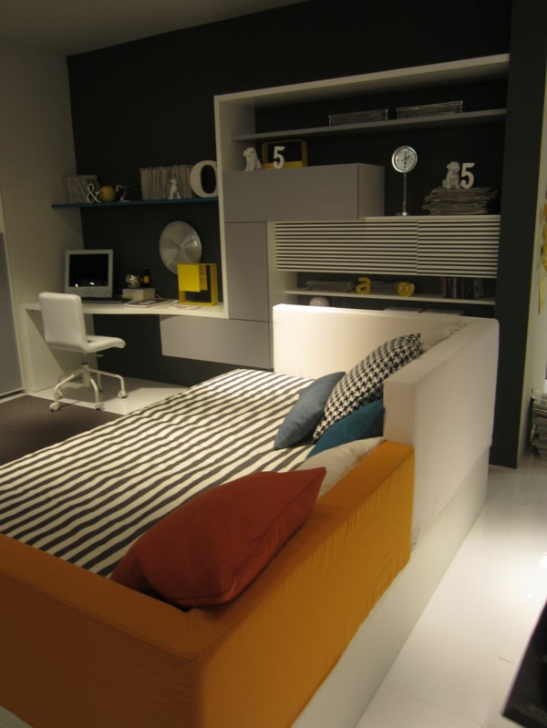 tenåring rom design ideer sofa kaste pute