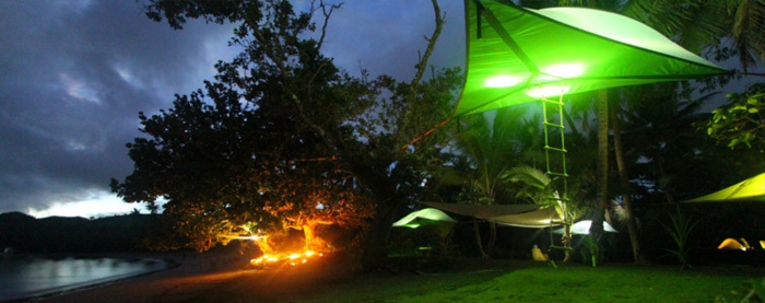 帐篷帐篷挂在森林里的帐篷配件