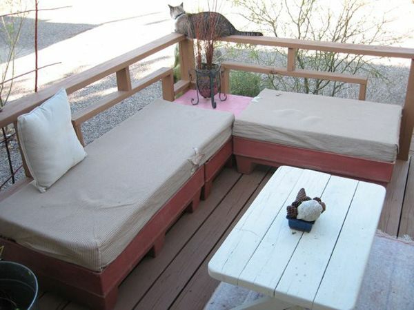 terrasse design diy havemøbler sofa lavet af paller