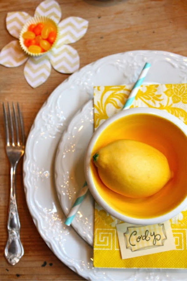 ornamento de la mesa flor amarilla limón