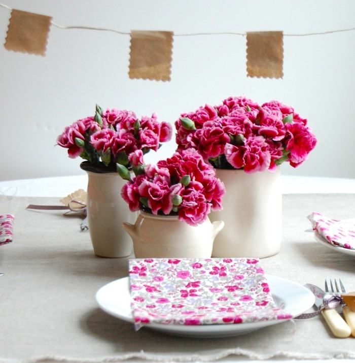 Idées déco colorées de décoration de table pour la table de fête