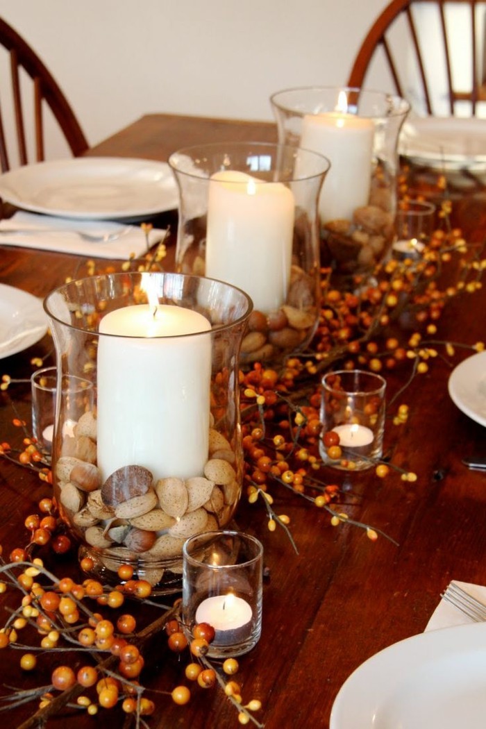επιτραπέζια διακόσμηση φθινόπωρο με φρούτα και κεριά