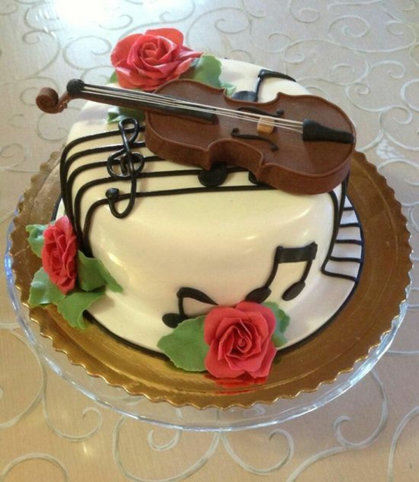الكعك رائعة لعرس عيد الموسيقى-الورود الحمراء