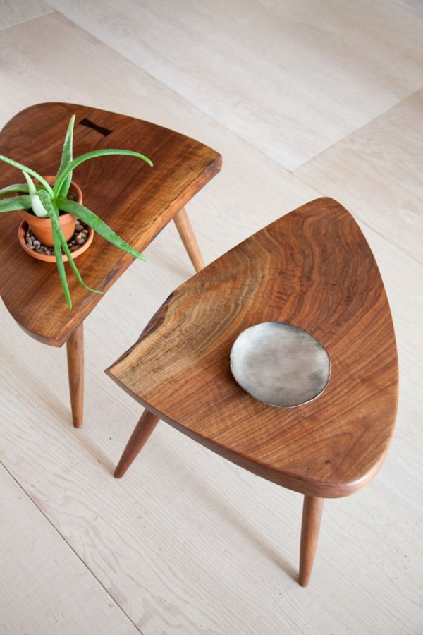 tabel met drijfhout tafel vloeiend opgebouwd