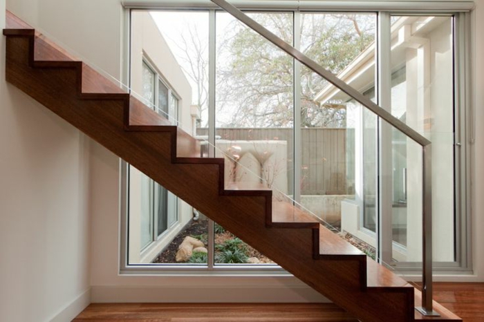 trappe railing glas håndliste interiør design