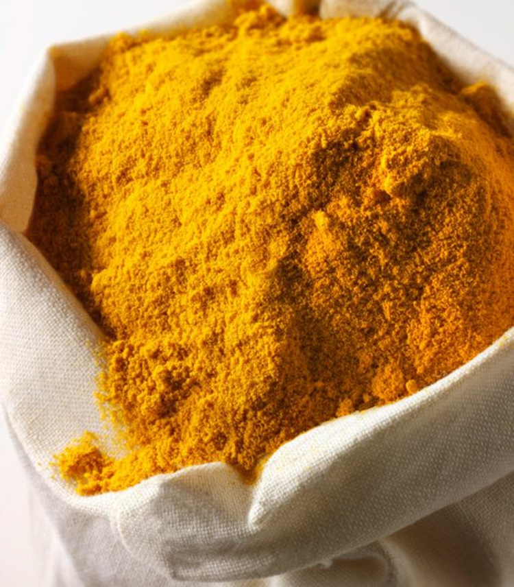 typiske indiske krydderier Hvad er gurkemejepulver
