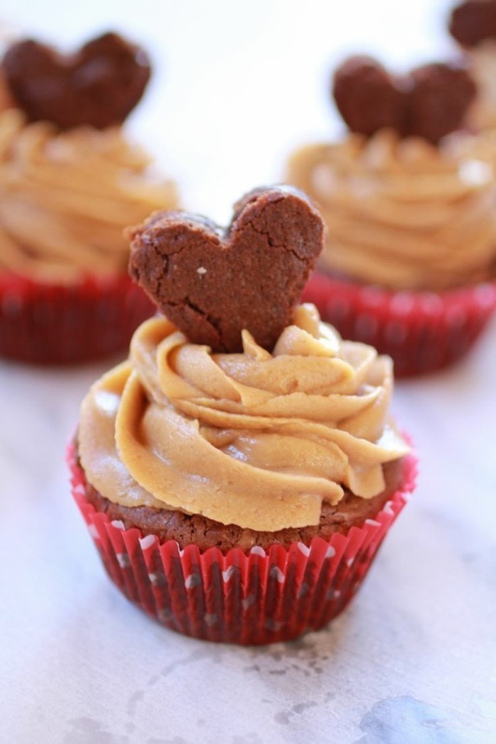 Ημέρα του Αγίου Βαλεντίνου κέικ μπισκότο καρδιά muffin