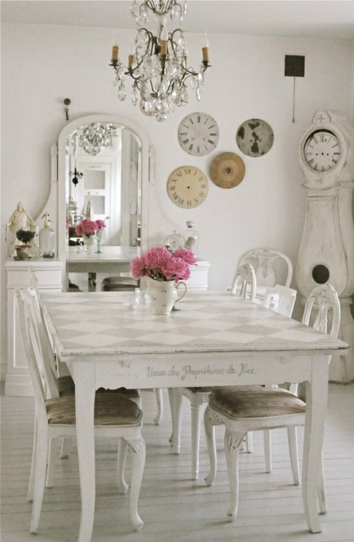 老式用餐家具桌椅老花壁钟镜子