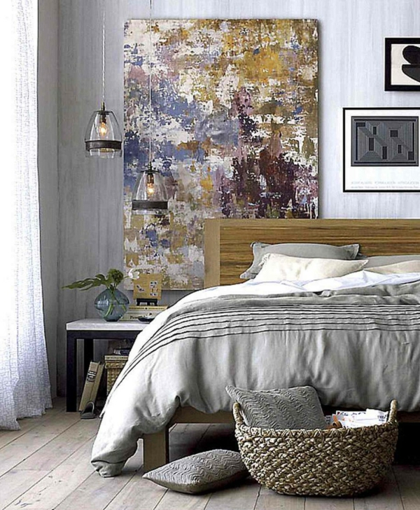 vintage soveværelse rustikke elementer trægulv luftige gardiner