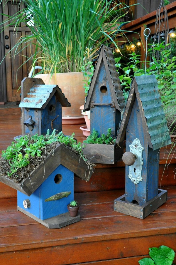 birdhouse build wood eco friendly blue