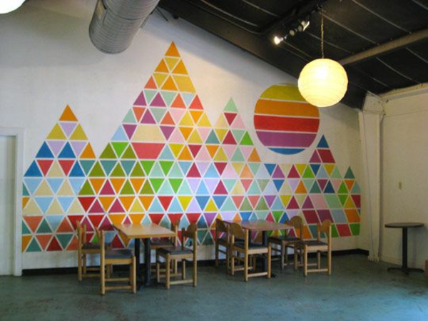 קירות צבע גיאומטריים דפוס צבעוני עיצוב קיר