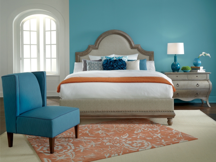 muren verf ideeën lichtblauw muur verf slaapkamer elegant tapijt