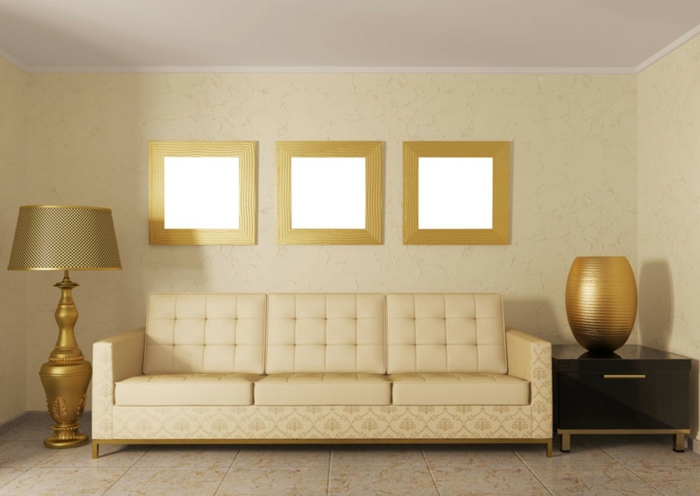 wallf2016 trend culori camera de zi aur luciu auriu accente podea lampă canapea pastel galben perete decorare