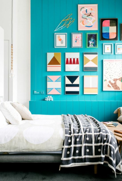 τοίχος σχεδιασμός υπνοδωμάτιο τοίχο χρώμα τιρκουάζ μπλε ξύλινες σανίδες τέχνης τέχνης