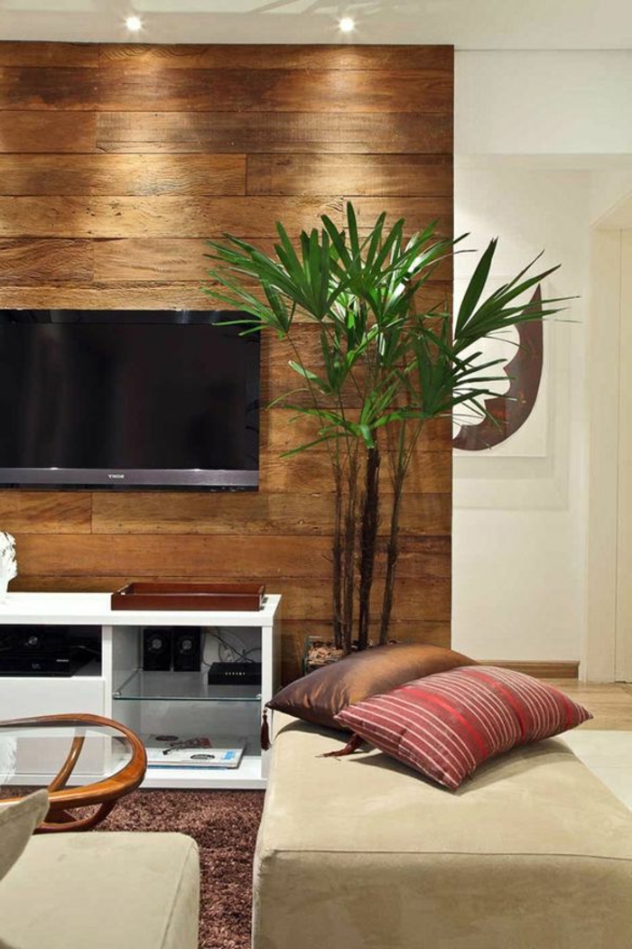 wandpanelen hout planten woonkamer muur ontwerp