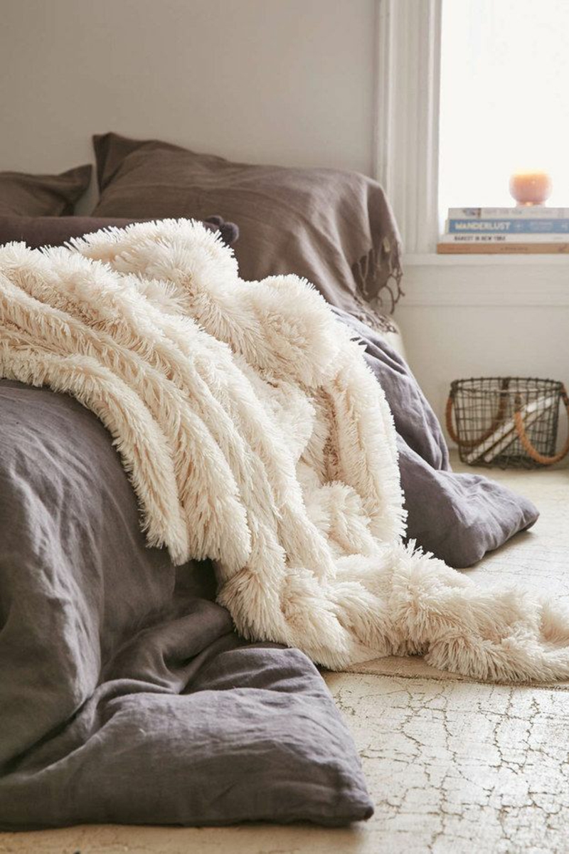 温暖的床单棕色毯子冬季床上用品