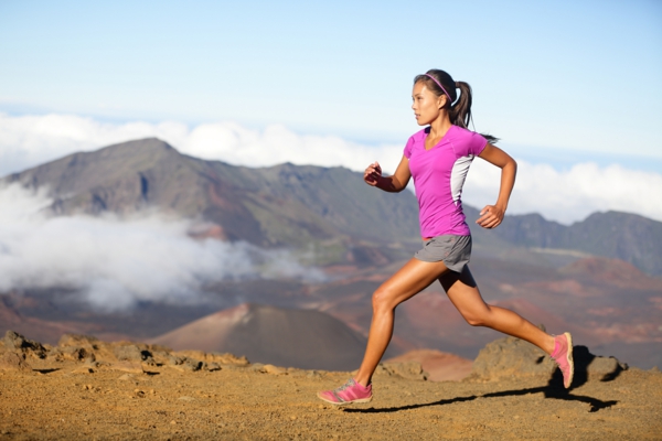 什么是Aerobes训练运动和健身慢跑