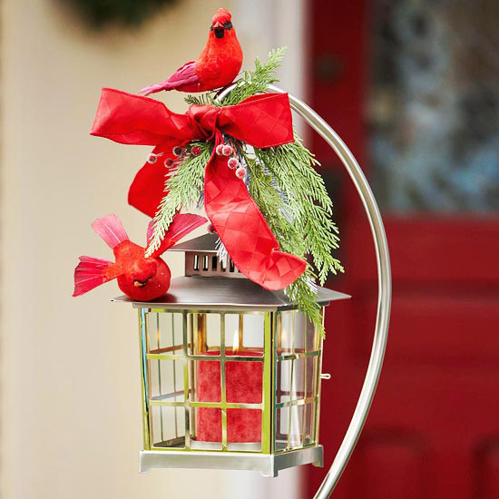 زخرفة عيد الميلاد الحلي مدخل الشموع الحمراء الطيور