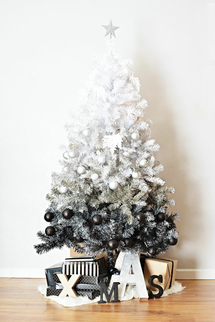 Julegave kunstig juletræ med kunstig sne