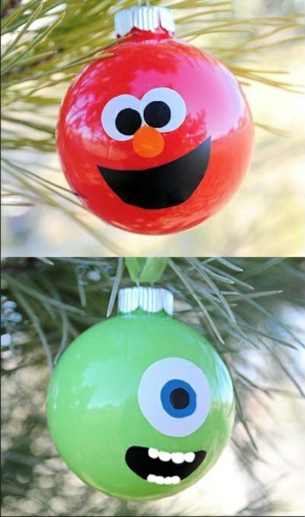 jul håndværk med børn christmas bolde monster og elmo