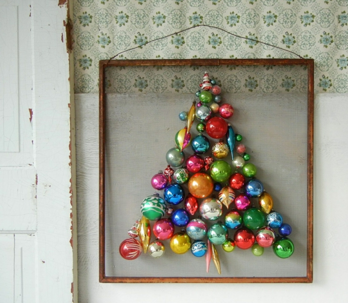 圣诞树人造人造圣诞树测试由墙相框圣诞装饰品